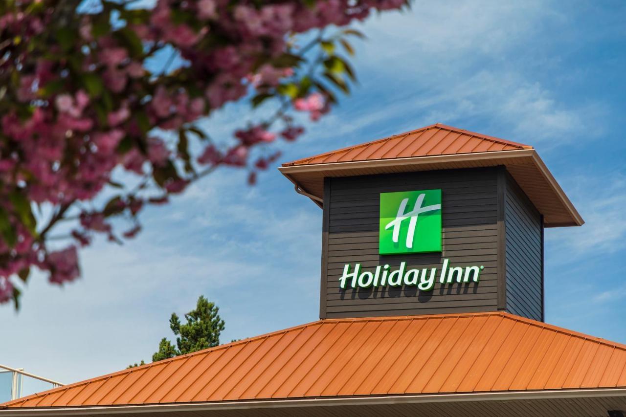 Holiday Inn Victoria - Elk Lake By Ihg Saanich Exterior foto